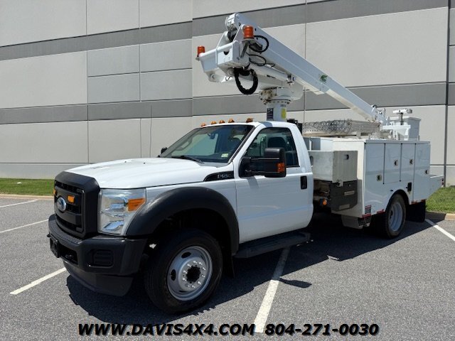 2012 Ford F-550 Super Duty Altec Bucket Truck - Photo 1 - North Chesterfield, VA 23237