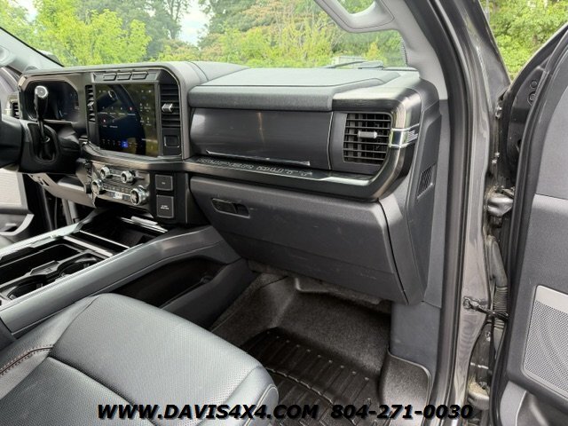 2024 Ford F-450 Super Duty Flatbed/Hauler 4x4 - Photo 21 - North Chesterfield, VA 23237