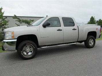 2007 Chevrolet Silverado 2500 LT1 (SOLD)   - Photo 11 - North Chesterfield, VA 23237