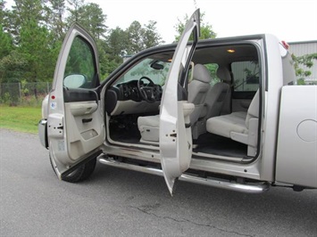 2007 Chevrolet Silverado 2500 LT1 (SOLD)   - Photo 19 - North Chesterfield, VA 23237