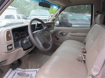 2001 Chevrolet 3500 (SOLD)   - Photo 12 - North Chesterfield, VA 23237