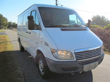 2004 Dodge Sprinter 2500 140 WB   - Photo 3 - North Chesterfield, VA 23237