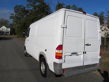 2004 Dodge Sprinter 2500 140 WB   - Photo 7 - North Chesterfield, VA 23237