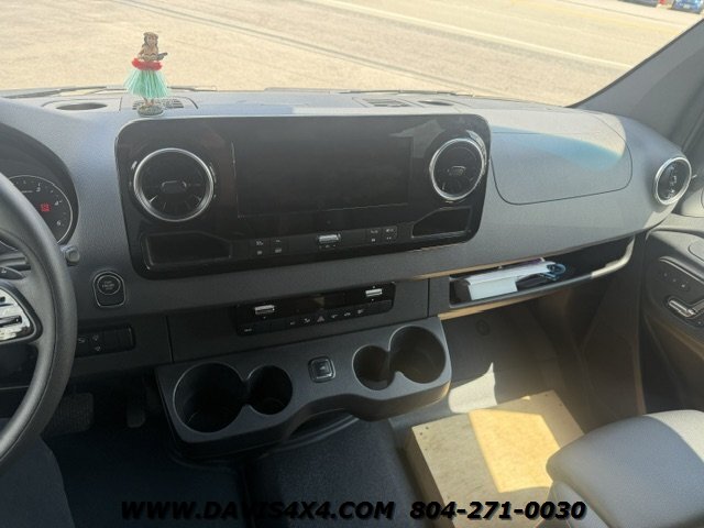 2022 Mercedes-Benz Sprinter 2500 4x4 Converted Passenger Overland Van - Photo 14 - North Chesterfield, VA 23237