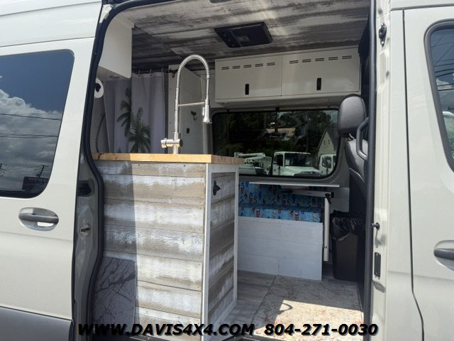 2022 Mercedes-Benz Sprinter 2500 4x4 Converted Passenger Overland Van - Photo 18 - North Chesterfield, VA 23237