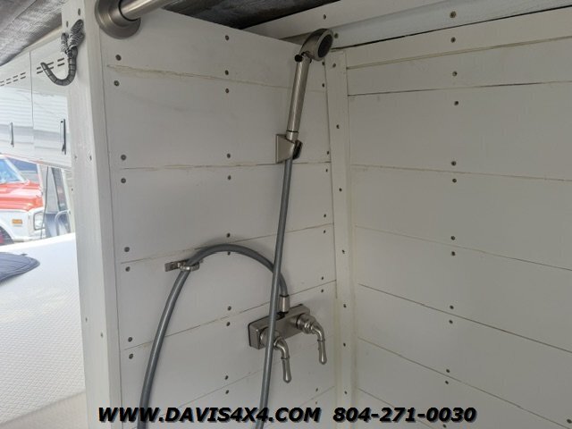2022 Mercedes-Benz Sprinter 2500 4x4 Converted Passenger Overland Van - Photo 27 - North Chesterfield, VA 23237