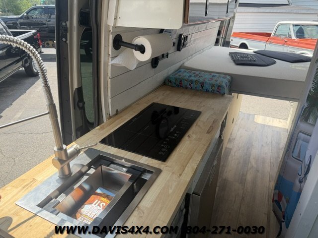2022 Mercedes-Benz Sprinter 2500 4x4 Converted Passenger Overland Van - Photo 20 - North Chesterfield, VA 23237