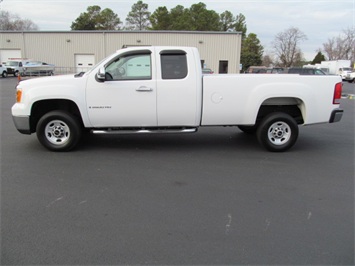 2009 GMC Sierra 2500 Work Truck (SOLD)   - Photo 6 - North Chesterfield, VA 23237