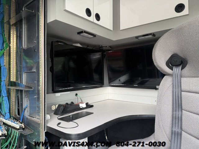 2016 Nissan NV 2500 HD Surveillance - Photo 18 - North Chesterfield, VA 23237
