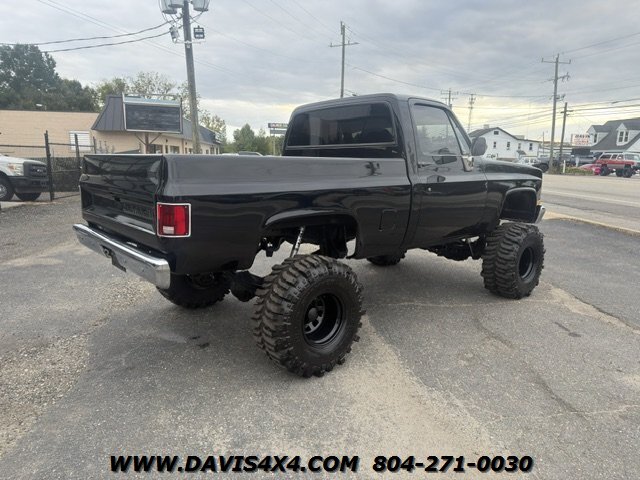 1987 Chevrolet V-10 Lifted Squarebody 4x4 - Photo 7 - North Chesterfield, VA 23237