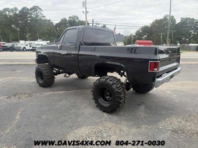 1987 Chevrolet V-10 Lifted Squarebody 4x4 - Photo 5 - North Chesterfield, VA 23237