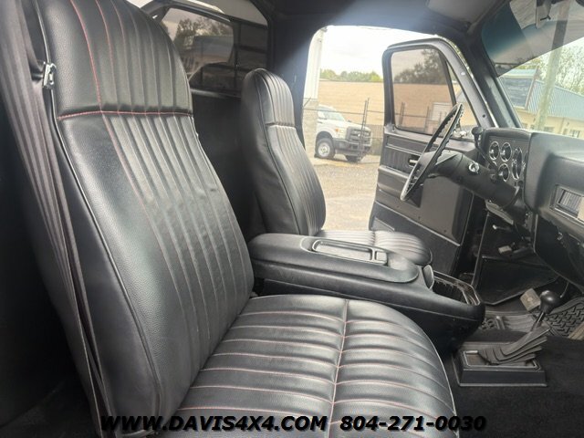 1987 Chevrolet V-10 Lifted Squarebody 4x4 - Photo 19 - North Chesterfield, VA 23237