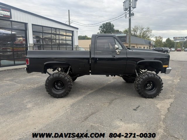 1987 Chevrolet V-10 Lifted Squarebody 4x4 - Photo 8 - North Chesterfield, VA 23237