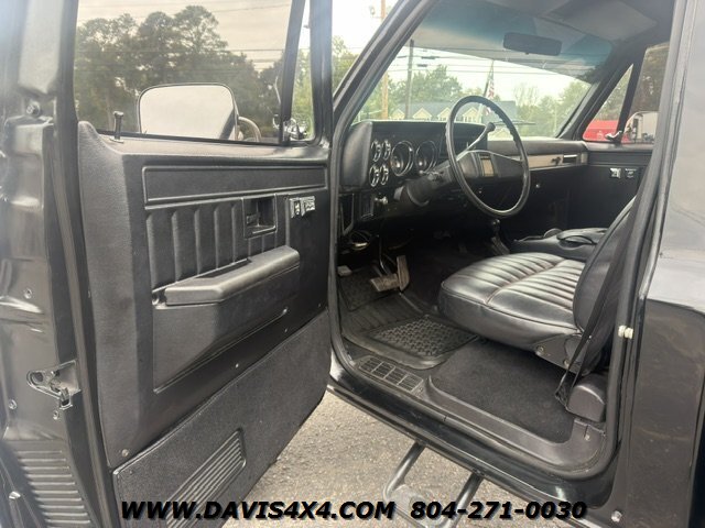 1987 Chevrolet V-10 Lifted Squarebody 4x4 - Photo 10 - North Chesterfield, VA 23237