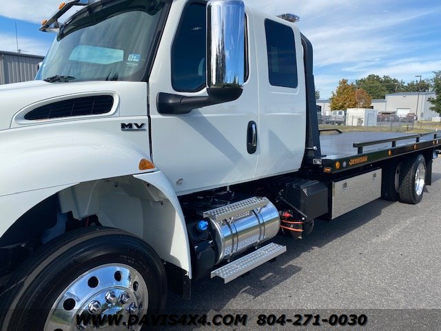 2022 INTERNATIONAL MV 607 Ext Cab Rollback Tow Truck Flatbed Car Carrier