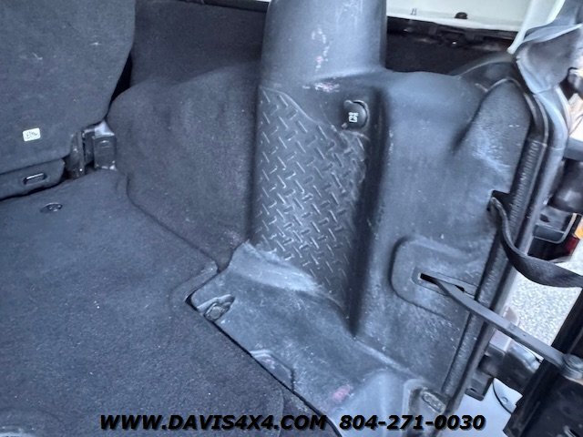 2016 Jeep Wrangler Rubicon Lifted 4x4 Custom - Photo 31 - North Chesterfield, VA 23237