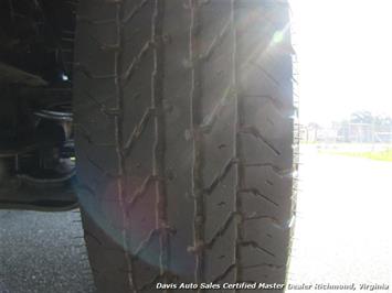 2002 Isuzu NPR Dually Commercial Regular Cab Flat Bed Lift Gate   - Photo 17 - North Chesterfield, VA 23237