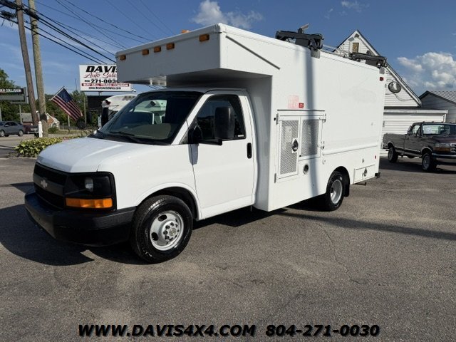 2009 CHEVROLET Express 3500 Work/Utility Van   - Photo 1 - North Chesterfield, VA 23237