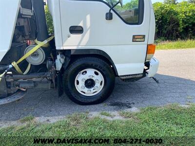 2004 GMC W4500 COE Sweeper Truck   - Photo 20 - North Chesterfield, VA 23237