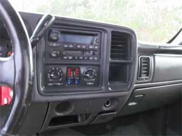 2005 Chevrolet Silverado 1500 Z71 (SOLD)   - Photo 10 - North Chesterfield, VA 23237