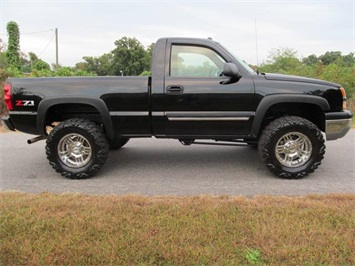 2005 Chevrolet Silverado 1500 Z71 (SOLD)   - Photo 4 - North Chesterfield, VA 23237