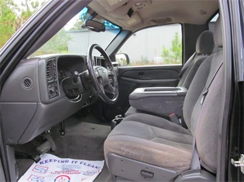 2005 Chevrolet Silverado 1500 Z71 (SOLD)   - Photo 8 - North Chesterfield, VA 23237