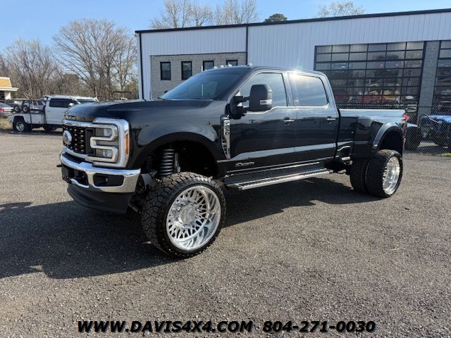 2023 Ford F-350 Super Duty Lariat Dually 4x4 Diesel   - Photo 1 - North Chesterfield, VA 23237