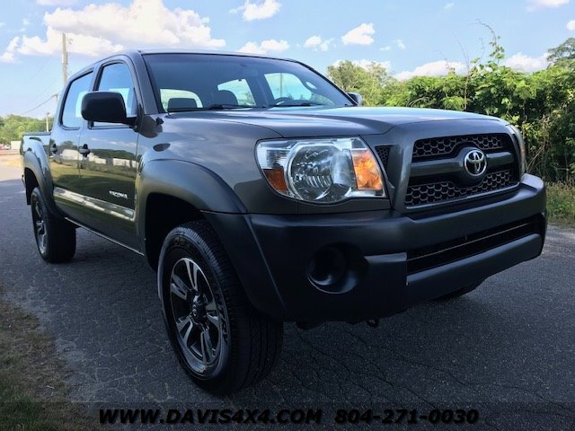 2011 Toyota Tacoma Crew Cab Short Bed 4x4 Pickup V6