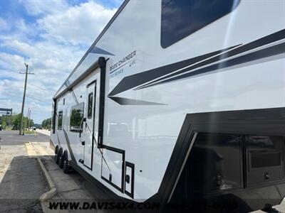 2022 ATC Gamechanger 4528 5th Wheel  Pro Toy Hauler Camper   - Photo 2 - North Chesterfield, VA 23237