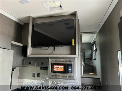 2022 ATC Gamechanger 4528 5th Wheel  Pro Toy Hauler Camper   - Photo 5 - North Chesterfield, VA 23237