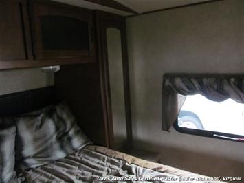 2014 Wildwood Heritage Glen Lite Forest River Camper   - Photo 24 - North Chesterfield, VA 23237