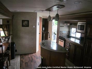 2014 Wildwood Heritage Glen Lite Forest River Camper   - Photo 12 - North Chesterfield, VA 23237