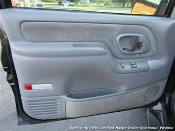 1997 Chevrolet Silverado 3500 LS Dually 4X4 Extended Cab Long Bed   - Photo 18 - North Chesterfield, VA 23237