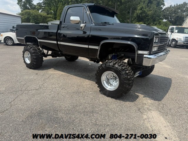 1985 Chevrolet K-10 Squarebody 4x4   - Photo 1 - North Chesterfield, VA 23237