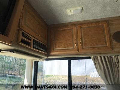 2000 Fleetwood Bounder RV bounder class a motorhome/camper(SOLD)   - Photo 15 - North Chesterfield, VA 23237