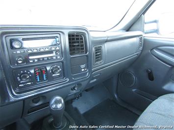 2005 Chevrolet Silverado 2500 HD Work Duramax Diesel Manual 4X4 Regular Cab LB   - Photo 9 - North Chesterfield, VA 23237