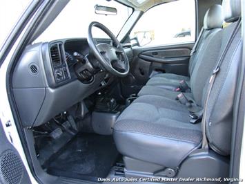 2005 Chevrolet Silverado 2500 HD Work Duramax Diesel Manual 4X4 Regular Cab LB   - Photo 11 - North Chesterfield, VA 23237