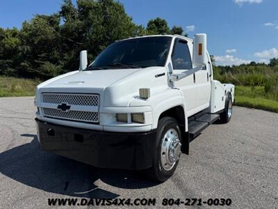 2006 Chevrolet Kodiak C5500 Hauler   - Photo 2 - North Chesterfield, VA 23237