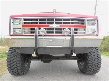 1987 Chevrolet R/V 10 Series V10 Silverado (SOLD)   - Photo 17 - North Chesterfield, VA 23237