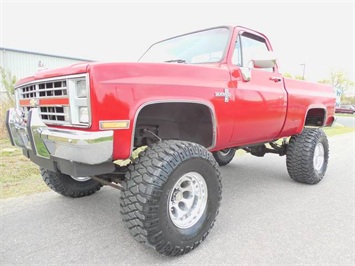 1987 Chevrolet R/V 10 Series V10 Silverado (SOLD)   - Photo 2 - North Chesterfield, VA 23237