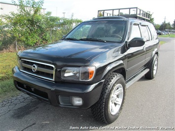 2002 Nissan Pathfinder LE   - Photo 2 - North Chesterfield, VA 23237