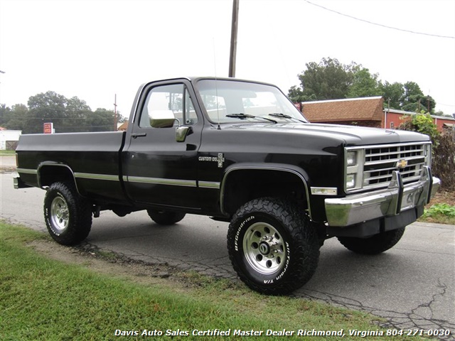 1986 Chevrolet Silverado 1500 CK10 Custom Deluxe 4X4 Square Body (SOLD)