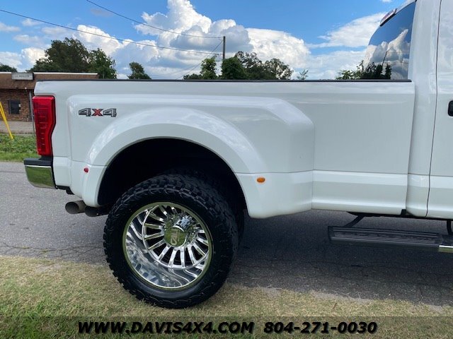 2019 Ford F-350 Lifted Dually 4x4 Diesel Pickup   - Photo 15 - North Chesterfield, VA 23237