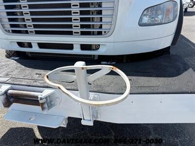 2015 Freightliner M2 106 Bucket Truck   - Photo 41 - North Chesterfield, VA 23237
