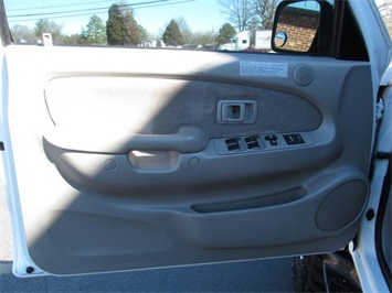 2002 Toyota Tacoma V6 (SOLD)   - Photo 12 - North Chesterfield, VA 23237