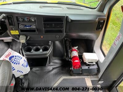 2010 Chevrolet Express 4500 4 x 4 Shuttle/Passenger Bus   - Photo 35 - North Chesterfield, VA 23237