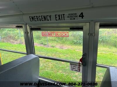 2010 Chevrolet Express 4500 4 x 4 Shuttle/Passenger Bus   - Photo 31 - North Chesterfield, VA 23237