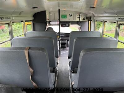 2010 Chevrolet Express 4500 4 x 4 Shuttle/Passenger Bus   - Photo 33 - North Chesterfield, VA 23237