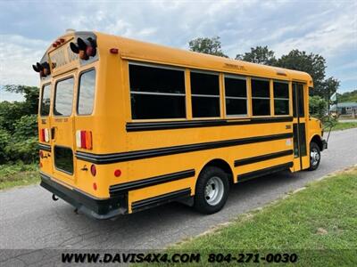 2010 Chevrolet Express 4500 4 x 4 Shuttle/Passenger Bus   - Photo 12 - North Chesterfield, VA 23237