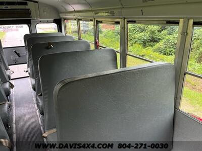 2010 Chevrolet Express 4500 4 x 4 Shuttle/Passenger Bus   - Photo 39 - North Chesterfield, VA 23237